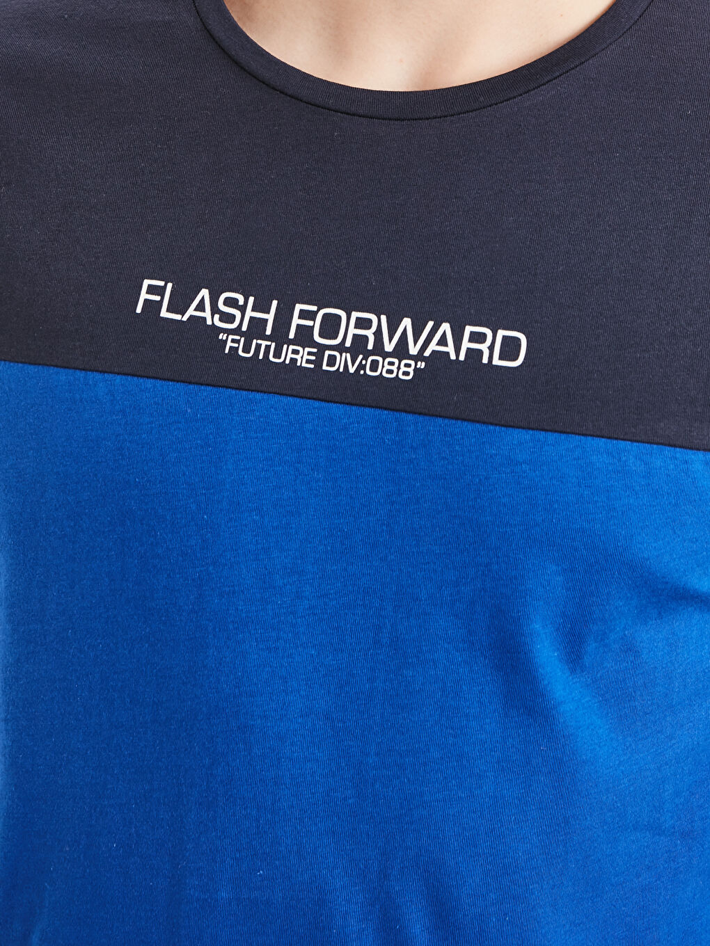 Чоловік БІЛИЙ Футболка-3