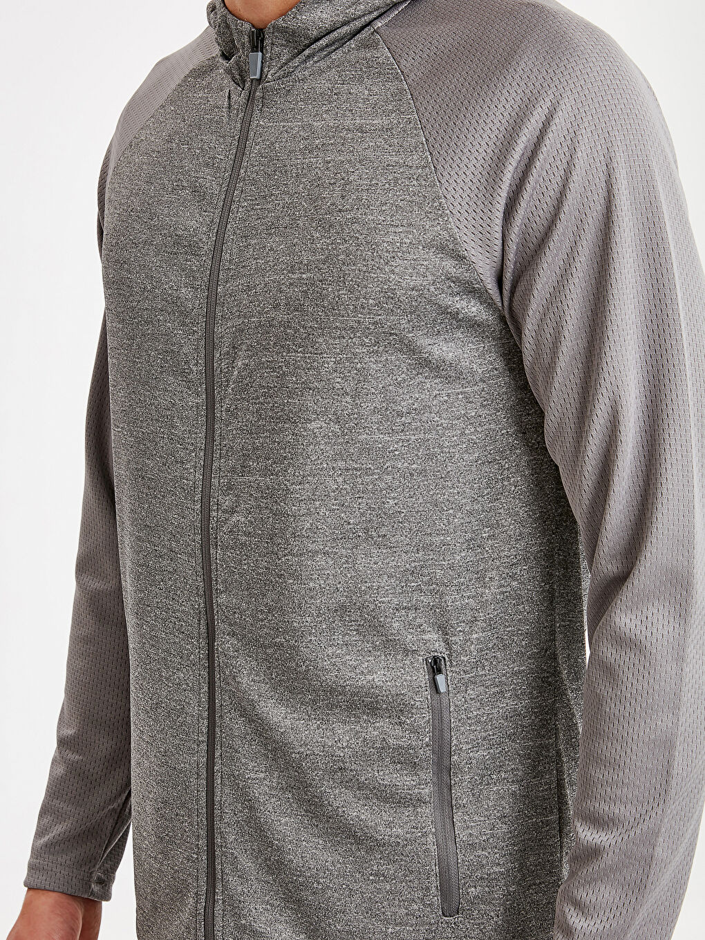 هودي رياضي نشط بمقاس عادي مزود بغطاء رأس-4