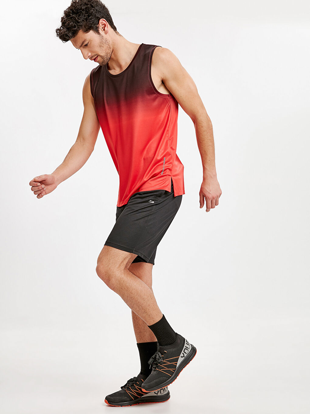 Yeni Siyah Spor Şort