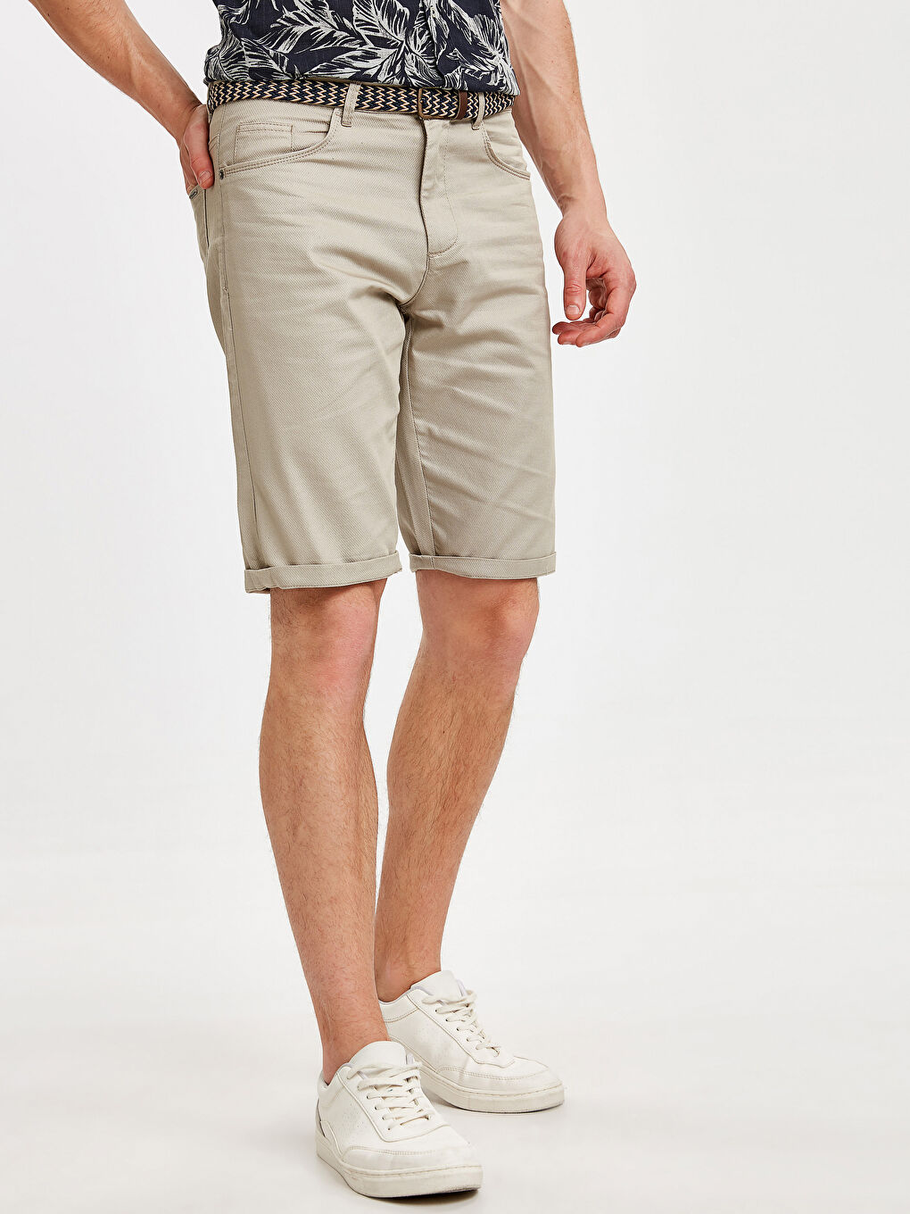 Шорты-бермуды мужские стандартного кроя-1