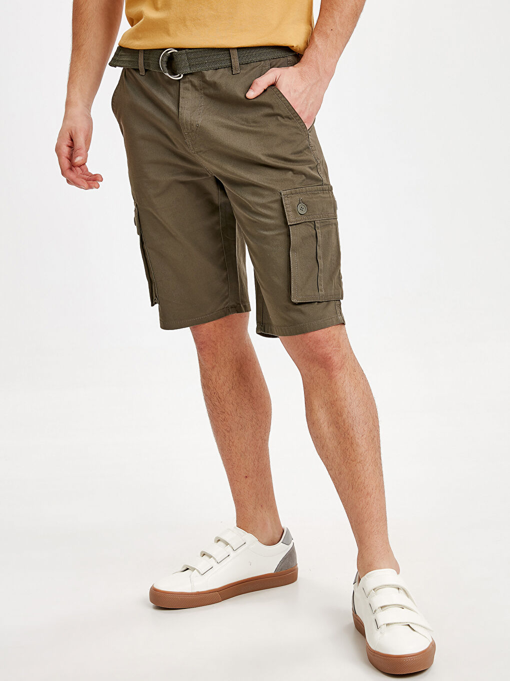 Man KHAKI Cargo Shorts-1