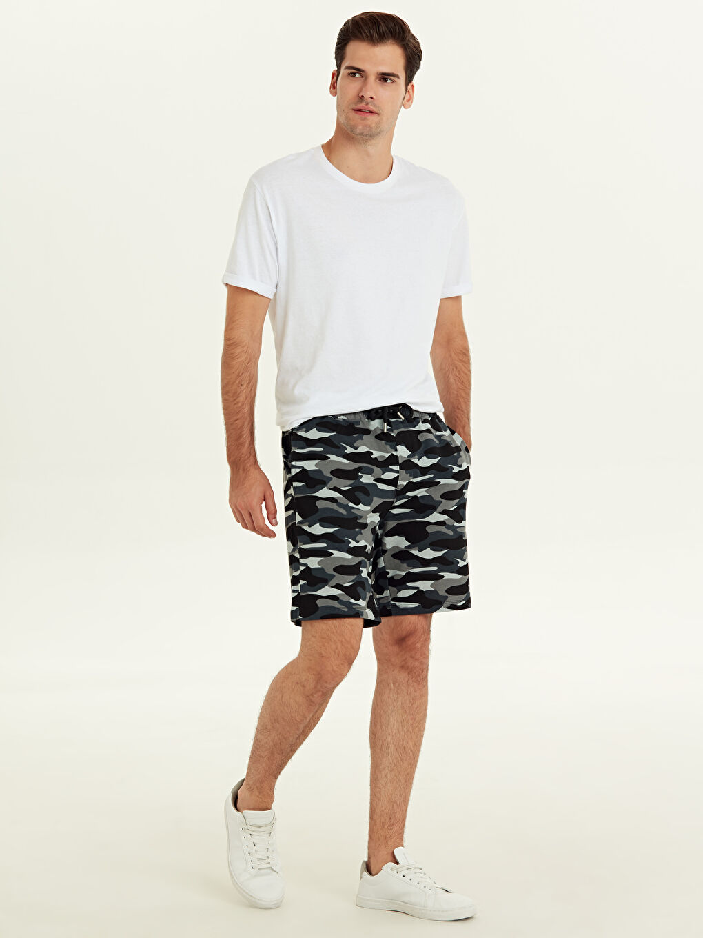 Antrasit Erkek Şort