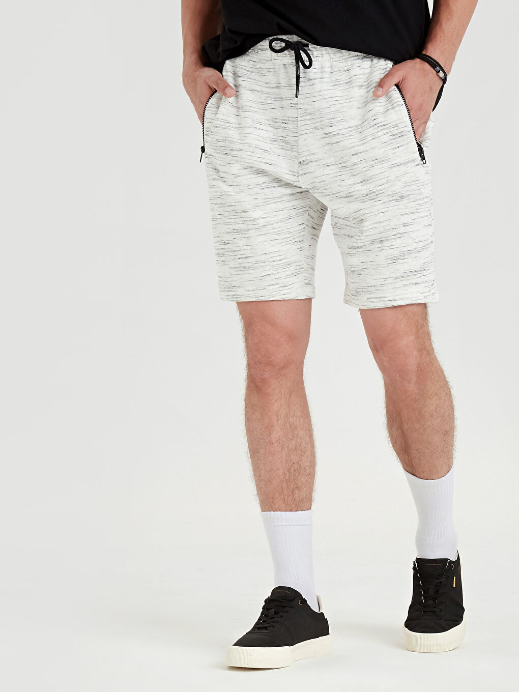 Kar Beyazı Melanj Şort-1