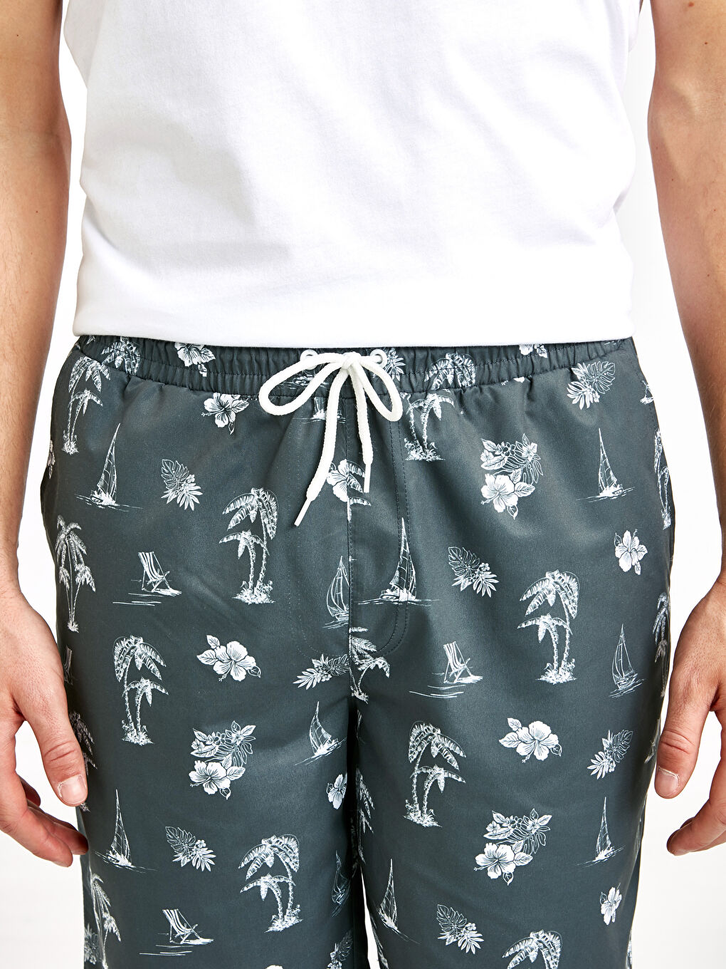 Antrasit Diz Hizası Baskılı Deniz Şort-3