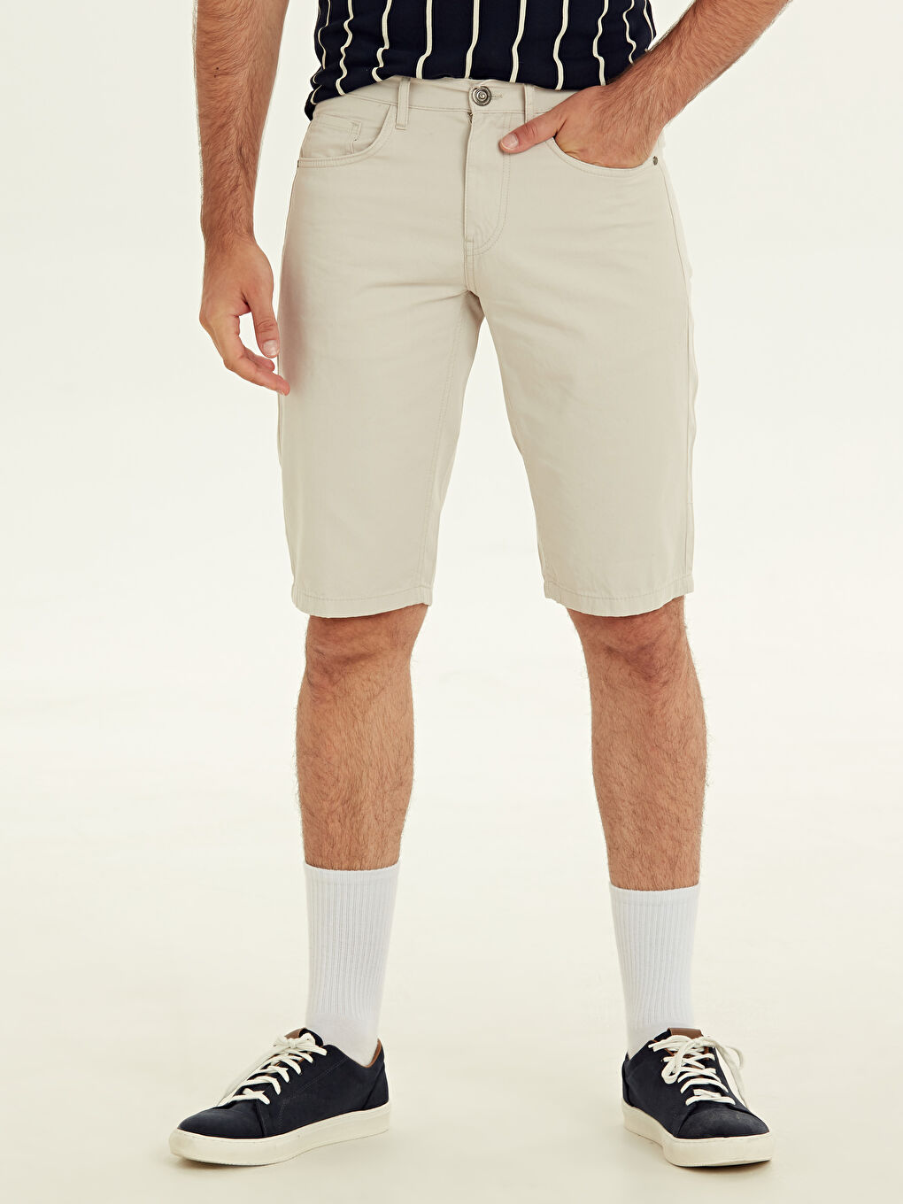 Bej Slim Fit Bermuda Gabardin Erkek Şort-1