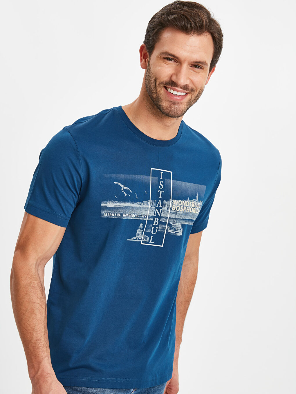 Orta Lacivert Tişört