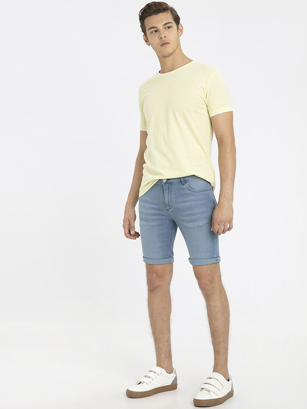 Мужчины Жёлтый Футболка-2