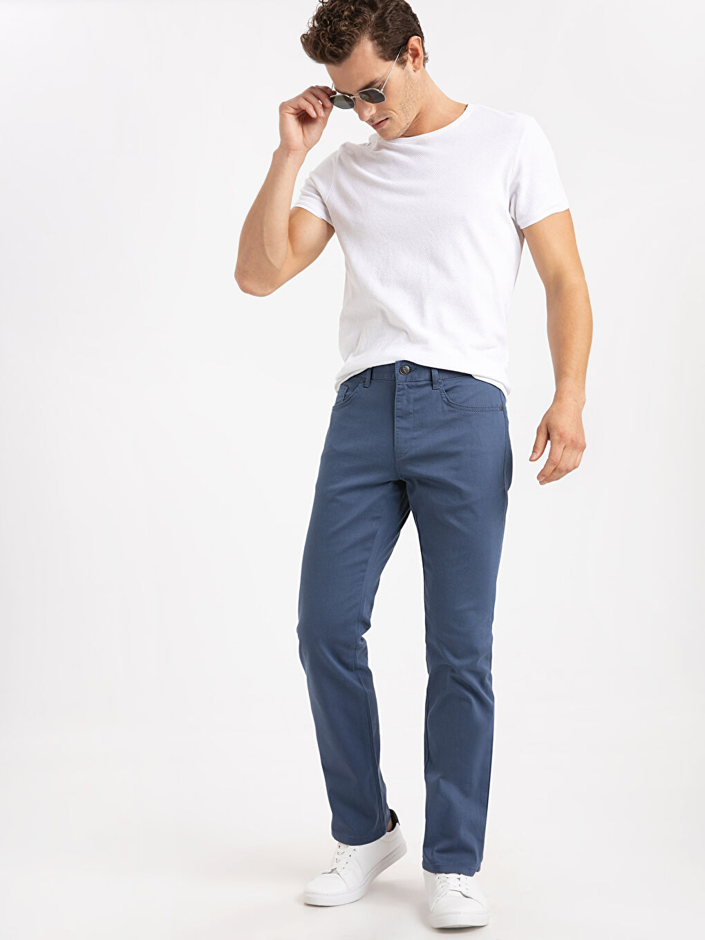 Standard Fit Twill Men's Trousers