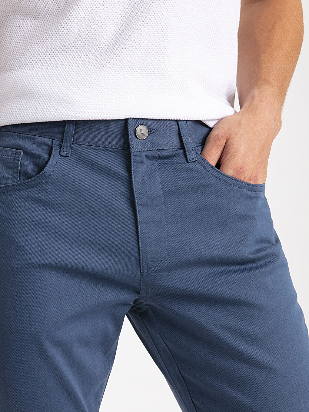 Standard Fit Twill Men's Trousers-3