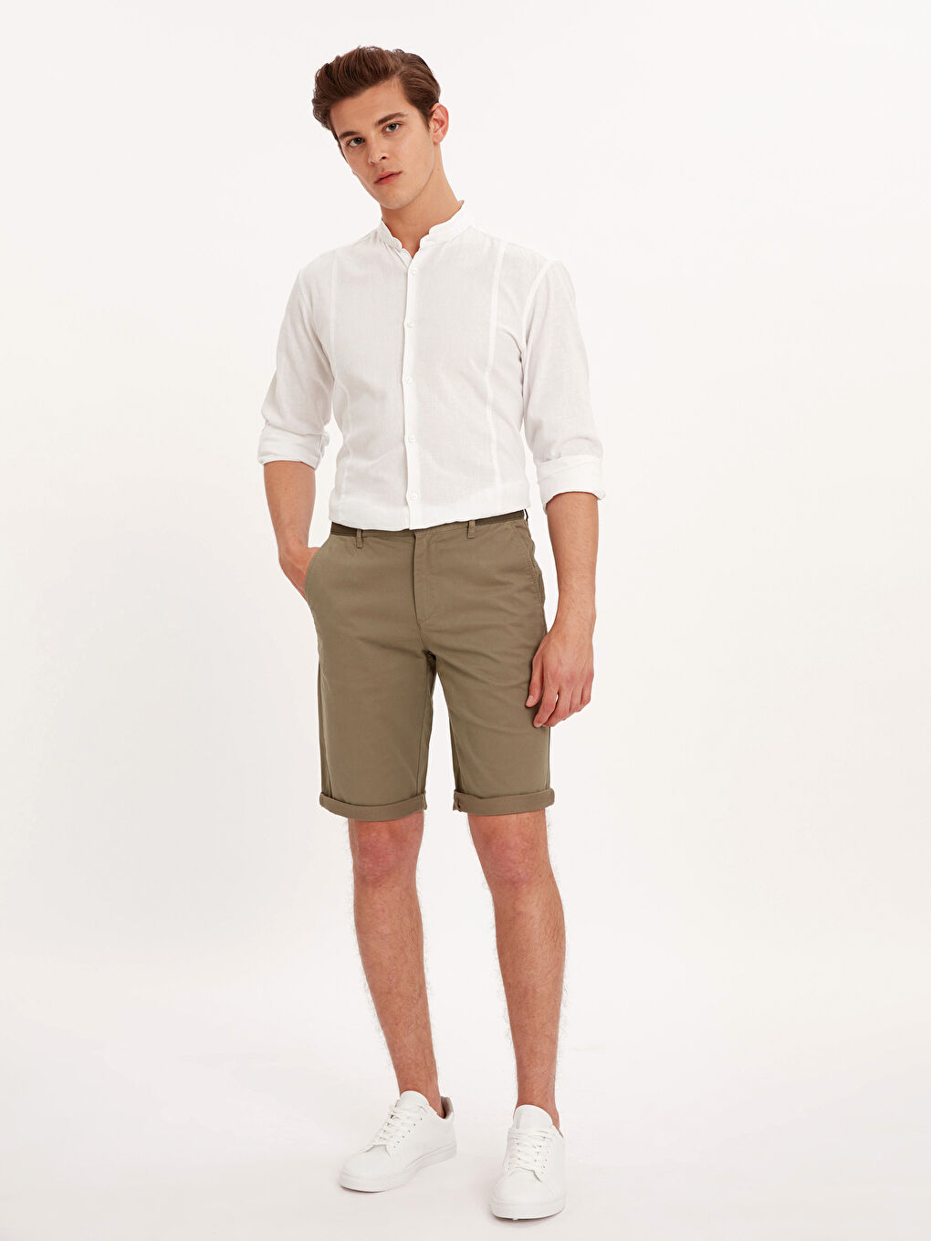 LCWAIKIKI Classic Man KHAKI Shorts -9SM127Z8-LV7