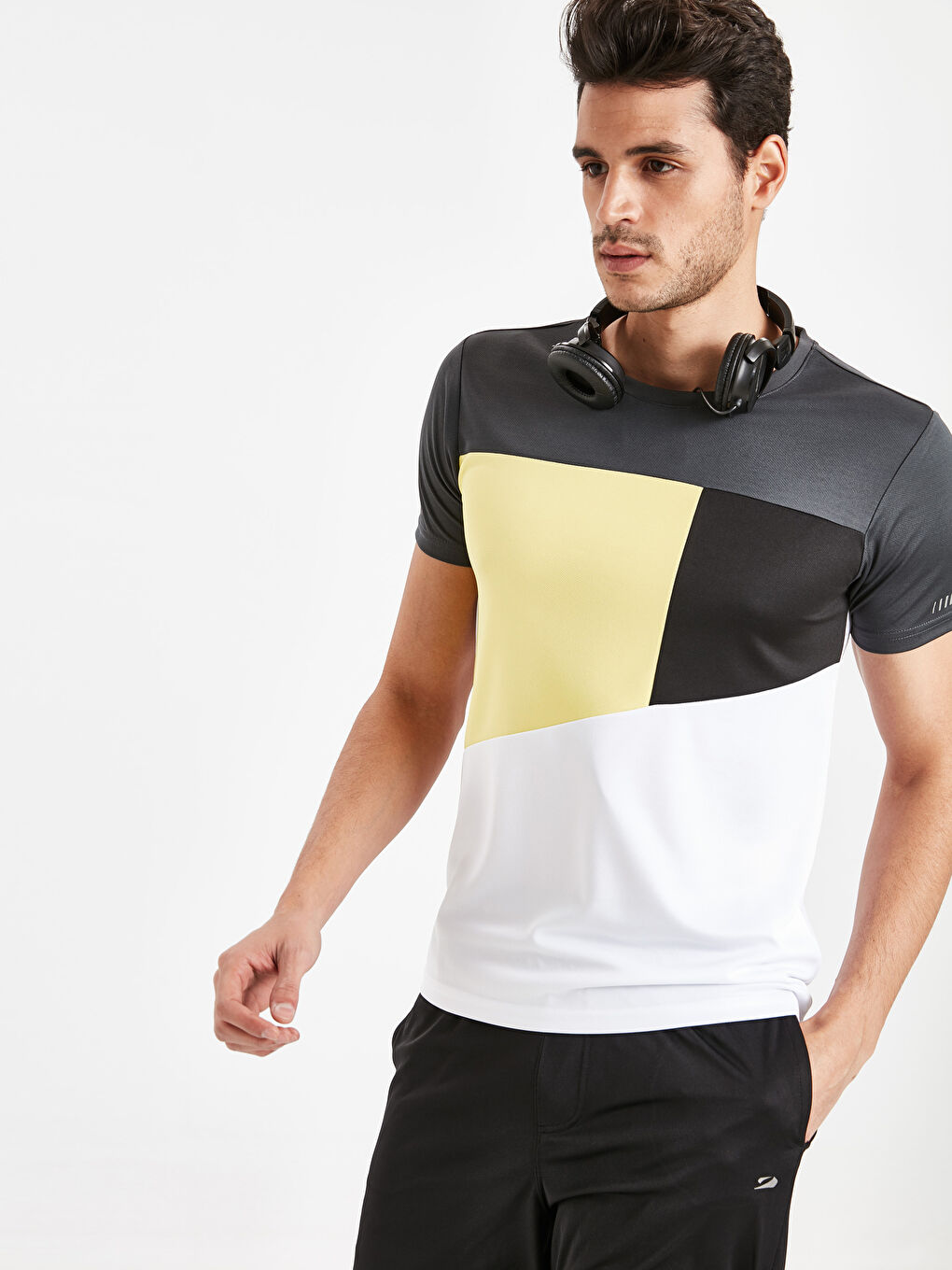 Чоловік БІЛИЙ Спортивна футболка-1