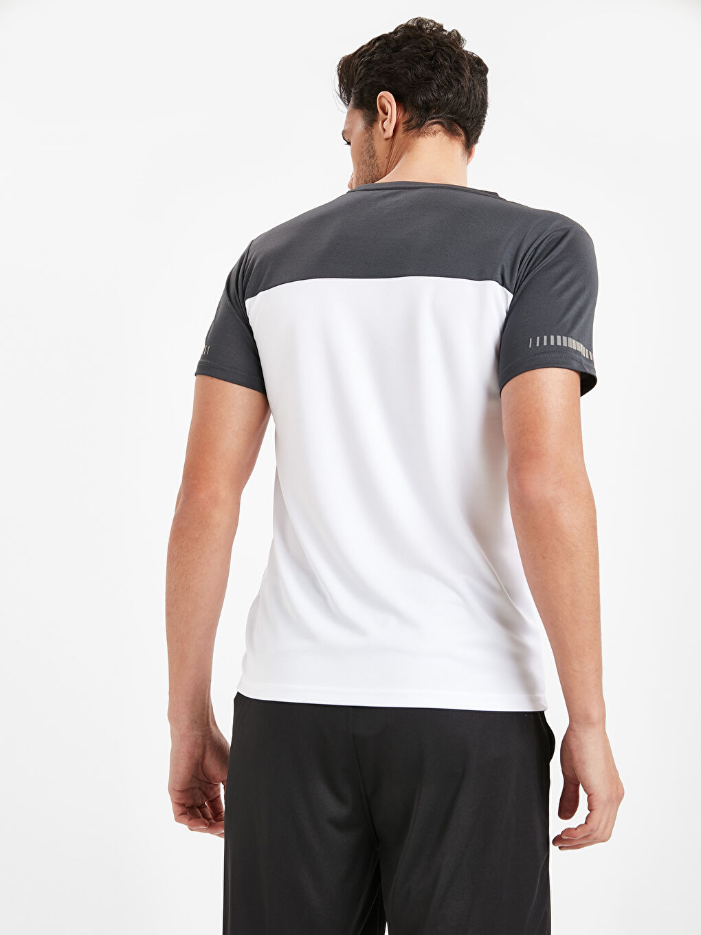 Чоловік БІЛИЙ Спортивна футболка-2