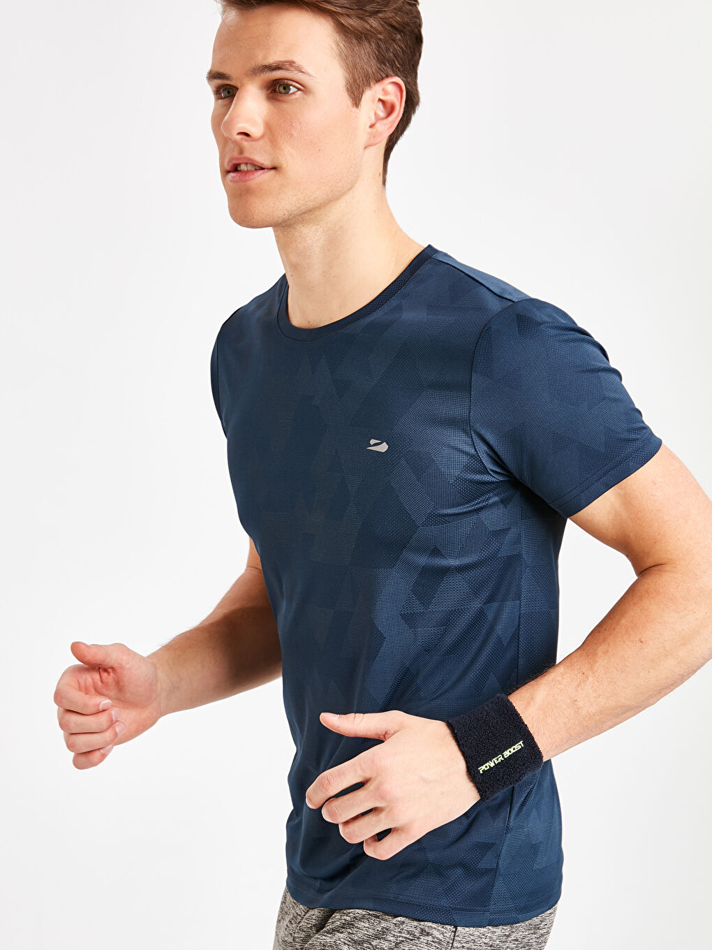 Bracelet Brodé Lettre Sports Actifs