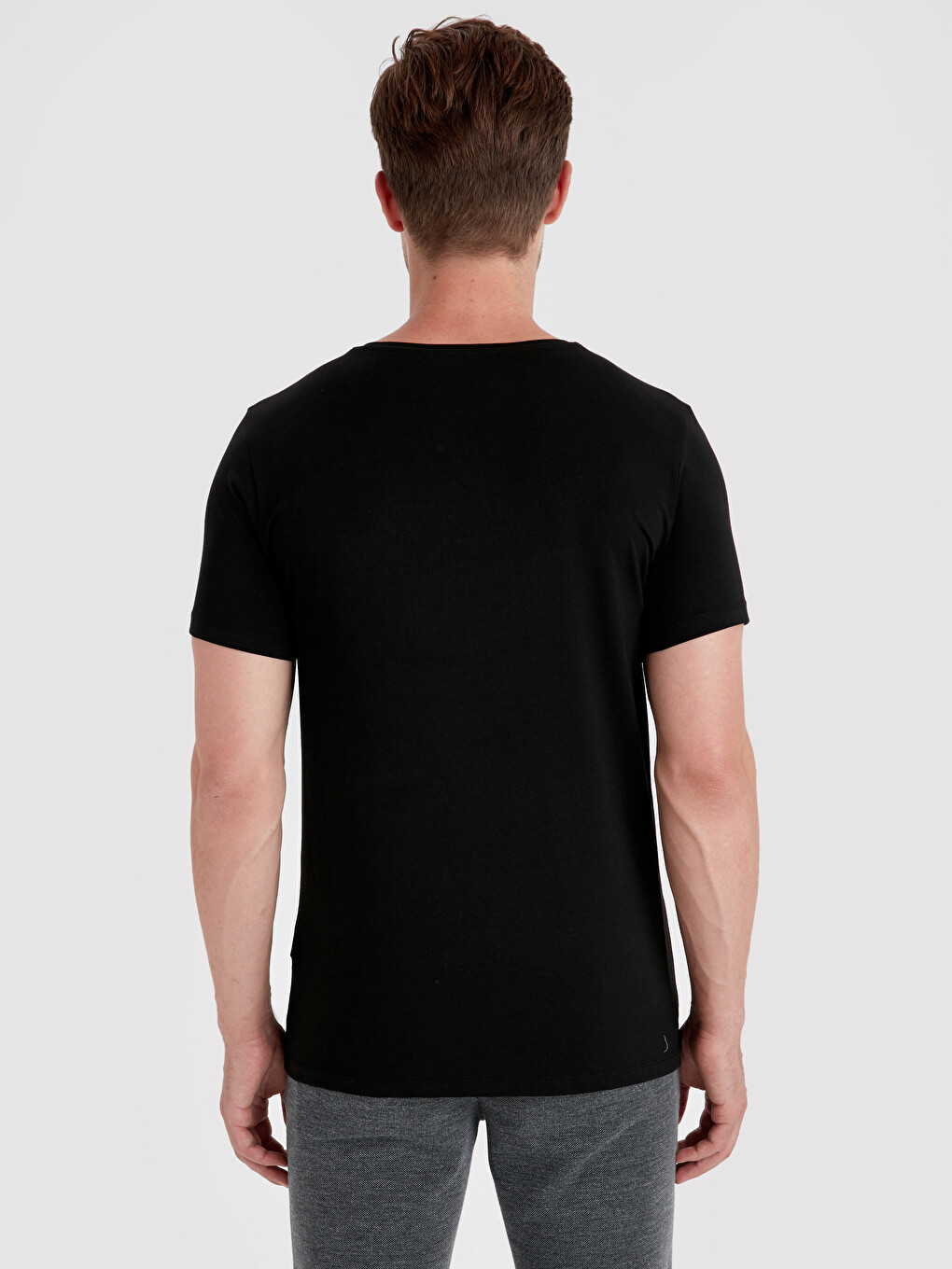 LOW BRAND - Man - Black - T-shirt main image 1
