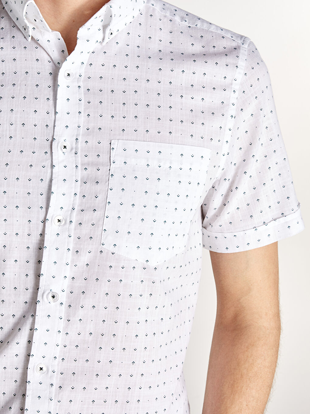 Beyaz Regular Fit Desenli Kısa Kollu Poplin Gömlek-3