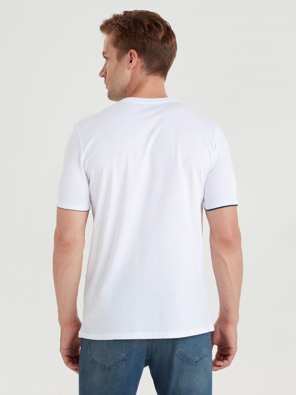 Canlı Beyaz Tişört-2