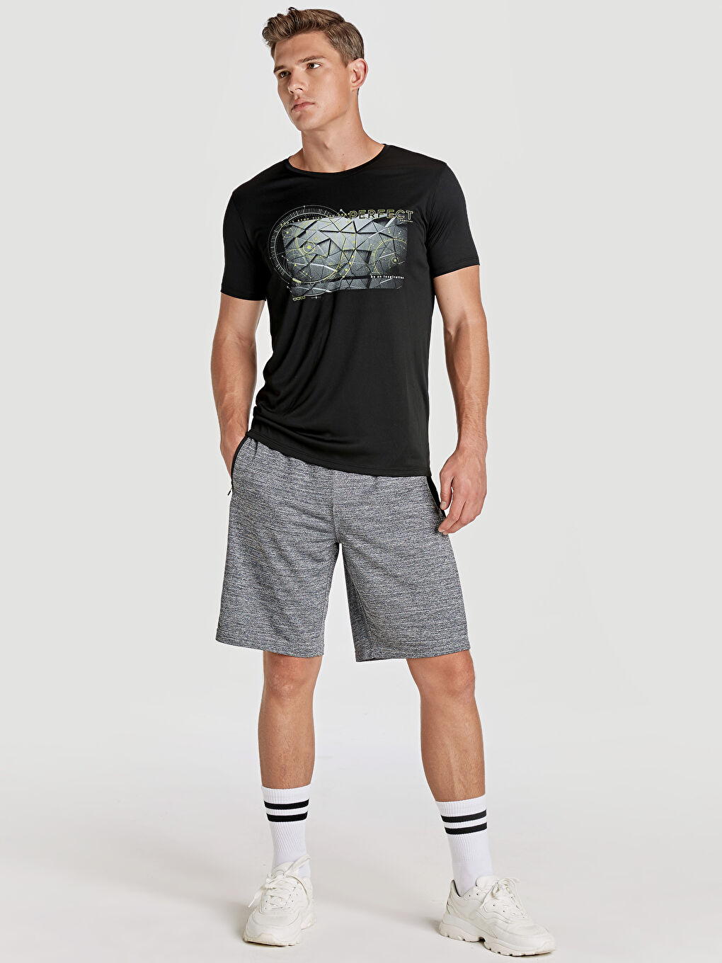 Yeni Siyah Spor Tişört-2