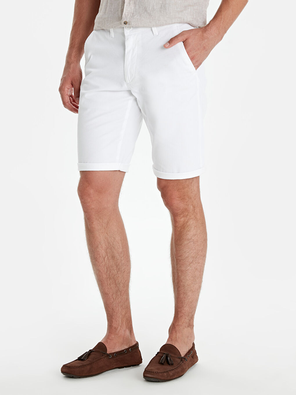 Beyaz Standart Kalıp Erkek Şort-1