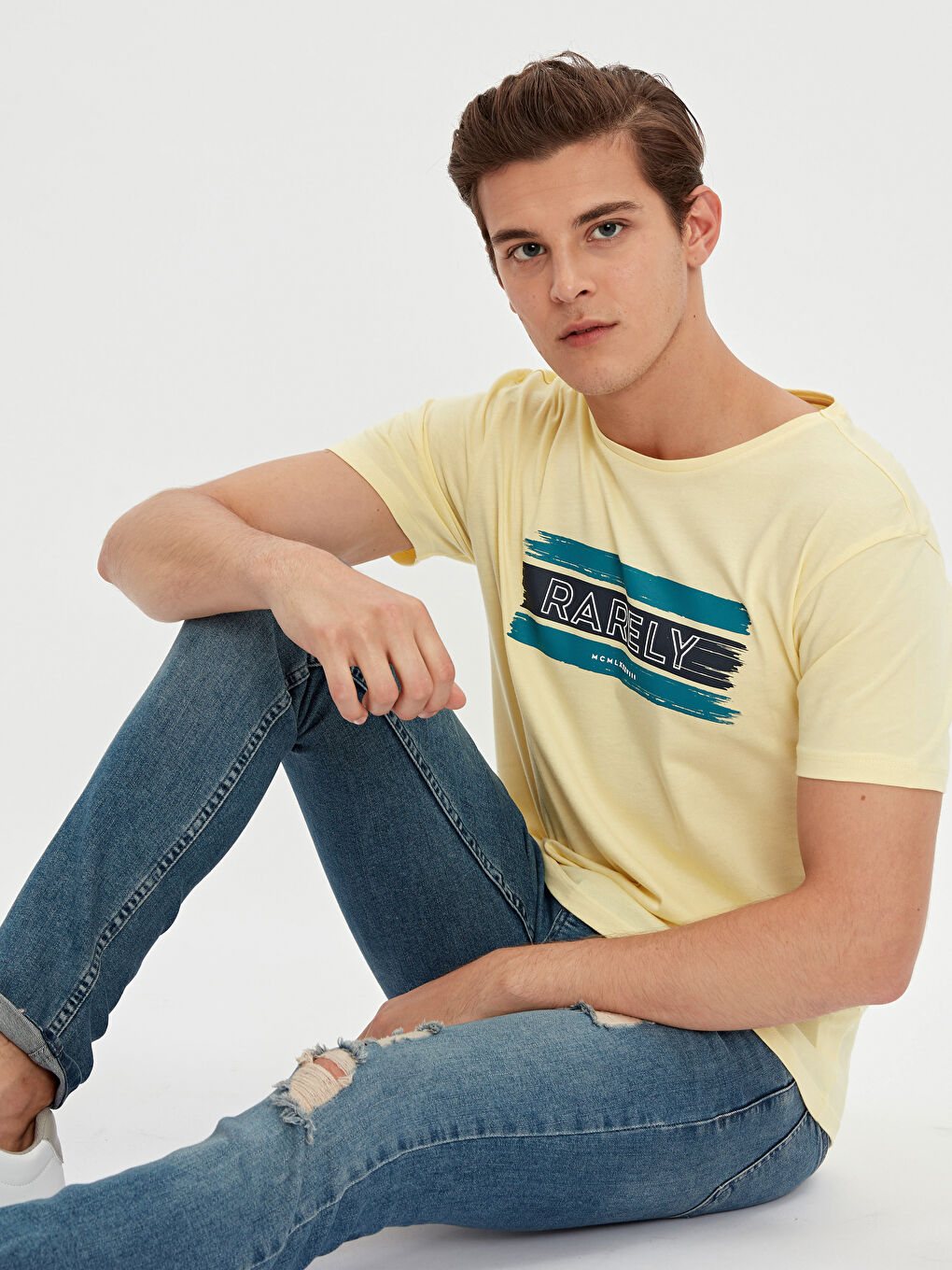 Sarı Bisiklet Yaka Penye Erkek Tişört