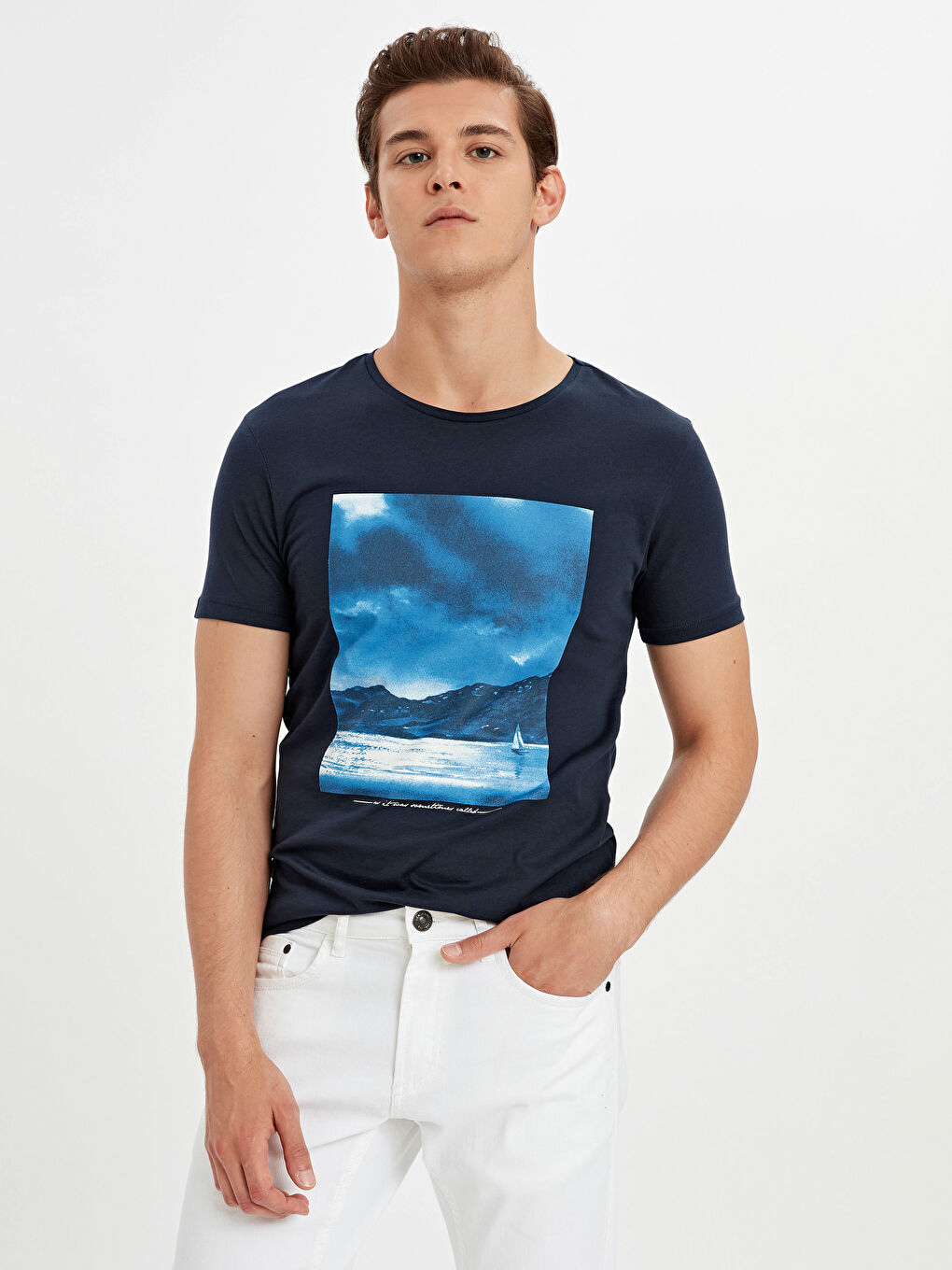 Koyu Lacivert Tişört