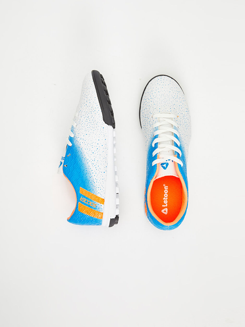 Beyaz Erkek Halı Saha Ayakkabısı-1