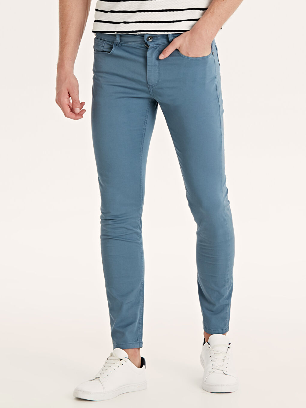 LCWAIKIKI Classic Man INDIGO Chino Trousers -9SA337Z8-Q58
