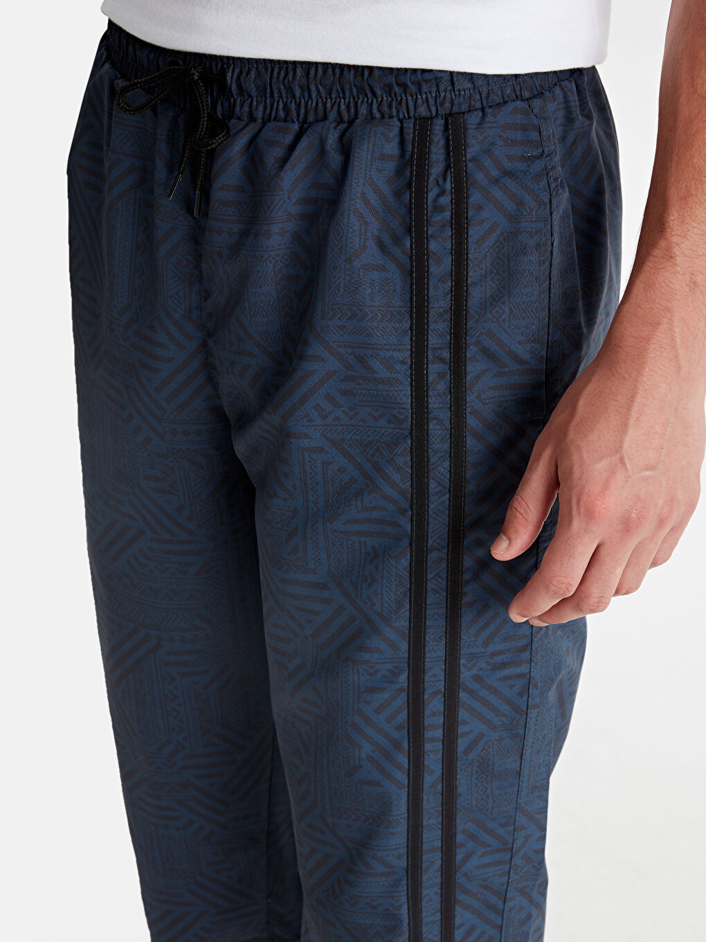 Antrasit Diz Hizası Baskılı Deniz Şort-2