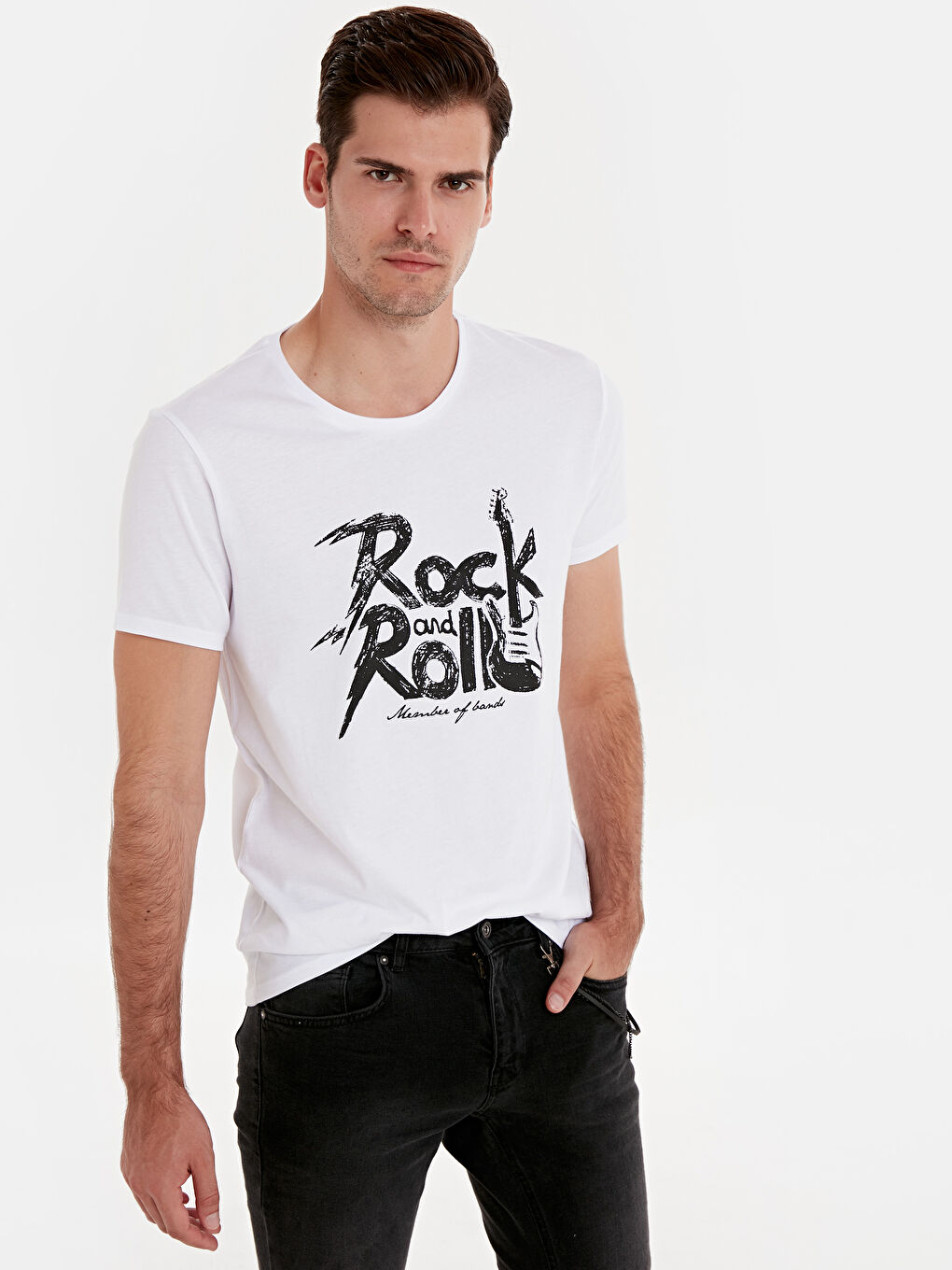 Beyaz Bisiklet Yaka Penye Erkek Tişört-1