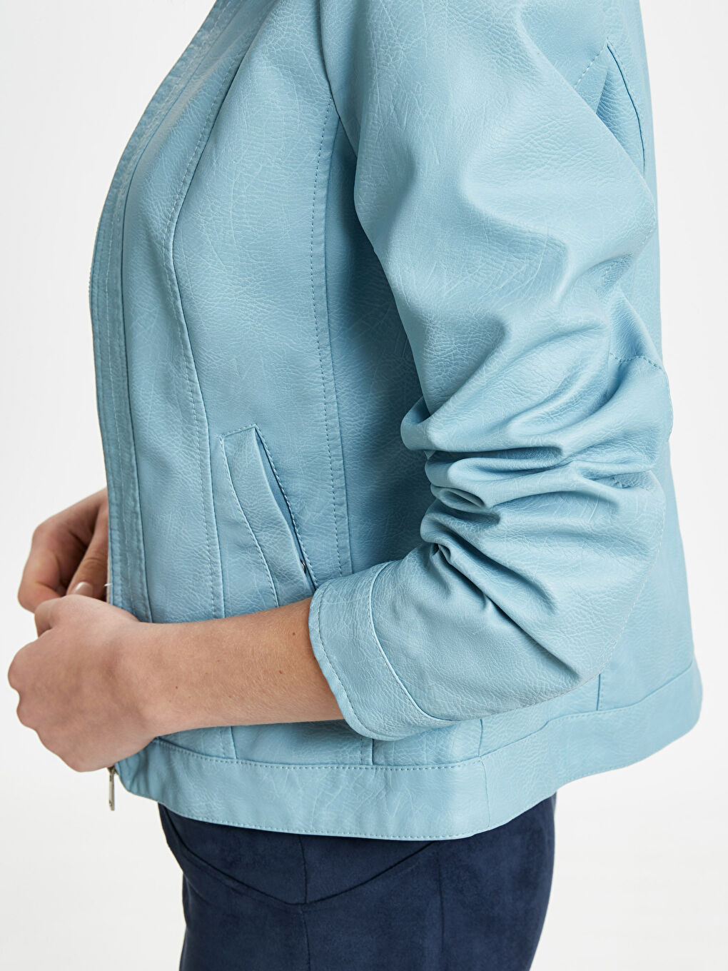 PLAVA Kaput od veštačke kože Žena-4