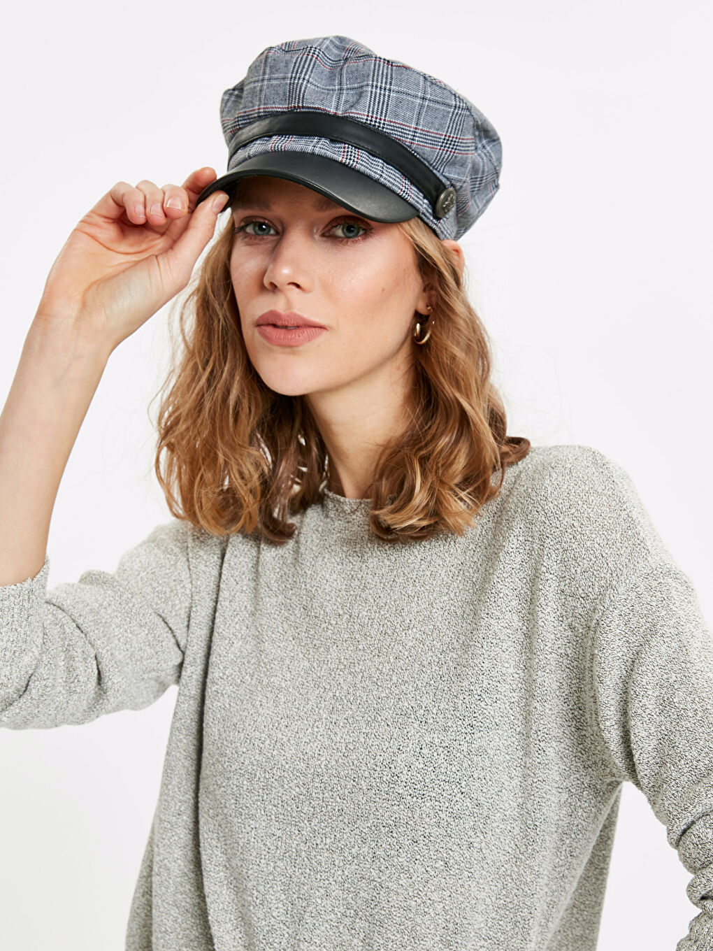 Gri Ekoseli Kep Şapka