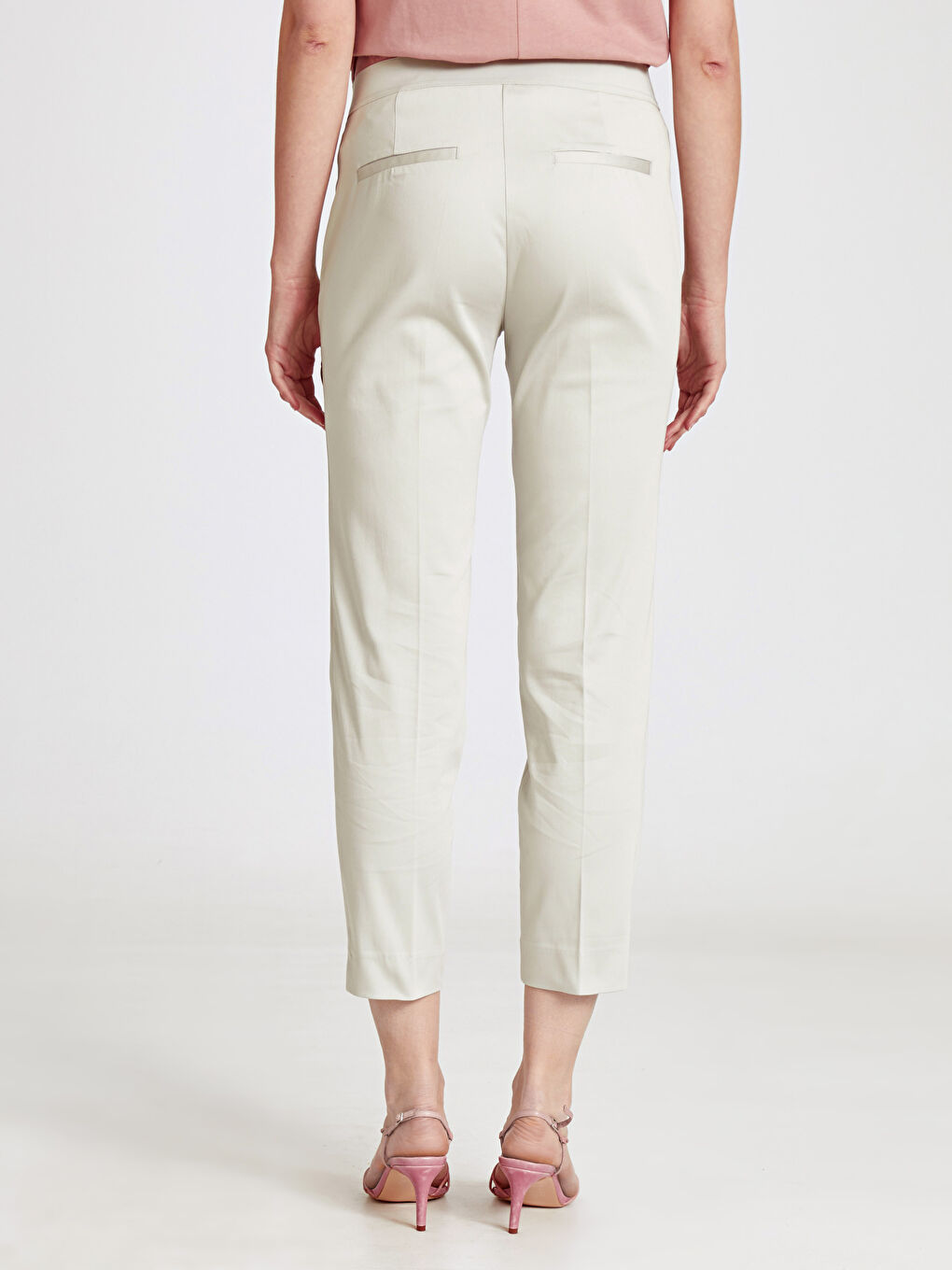 Gri Bilek Boy Kumaş Kadın Pantolon-2