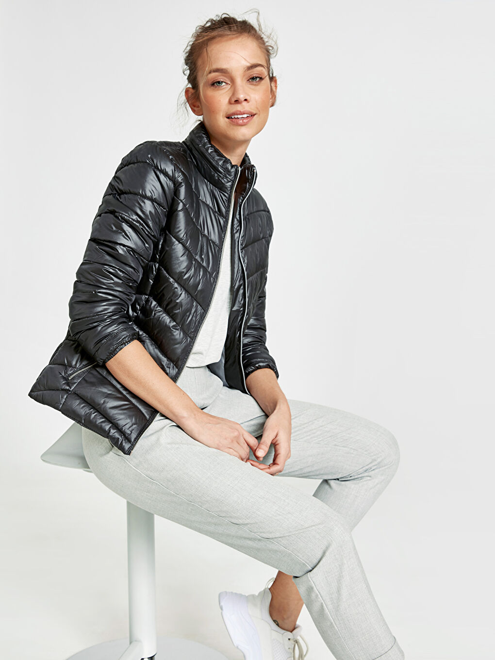 CRNA Zimska jakna Žena