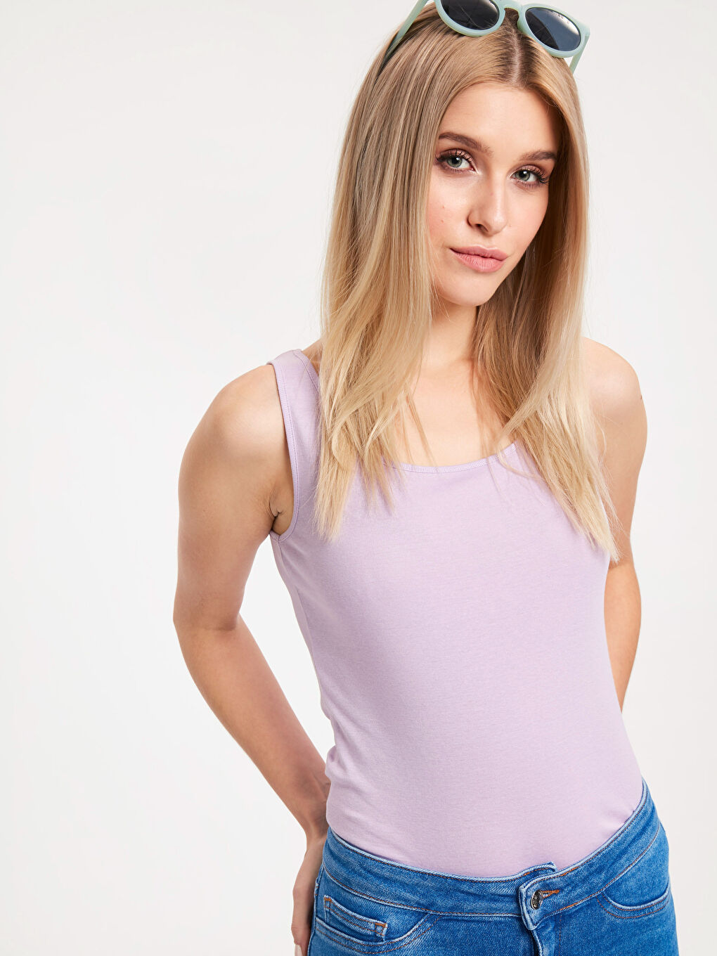 Lila U Yaka Düz Kolsuz Pamuklu Kadın Atlet