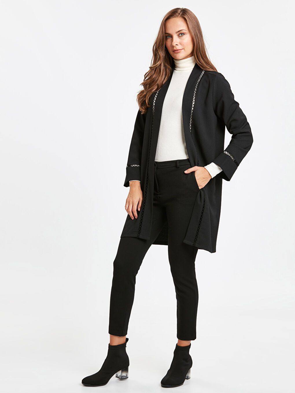 Siyah Krep İnce Hırka-2