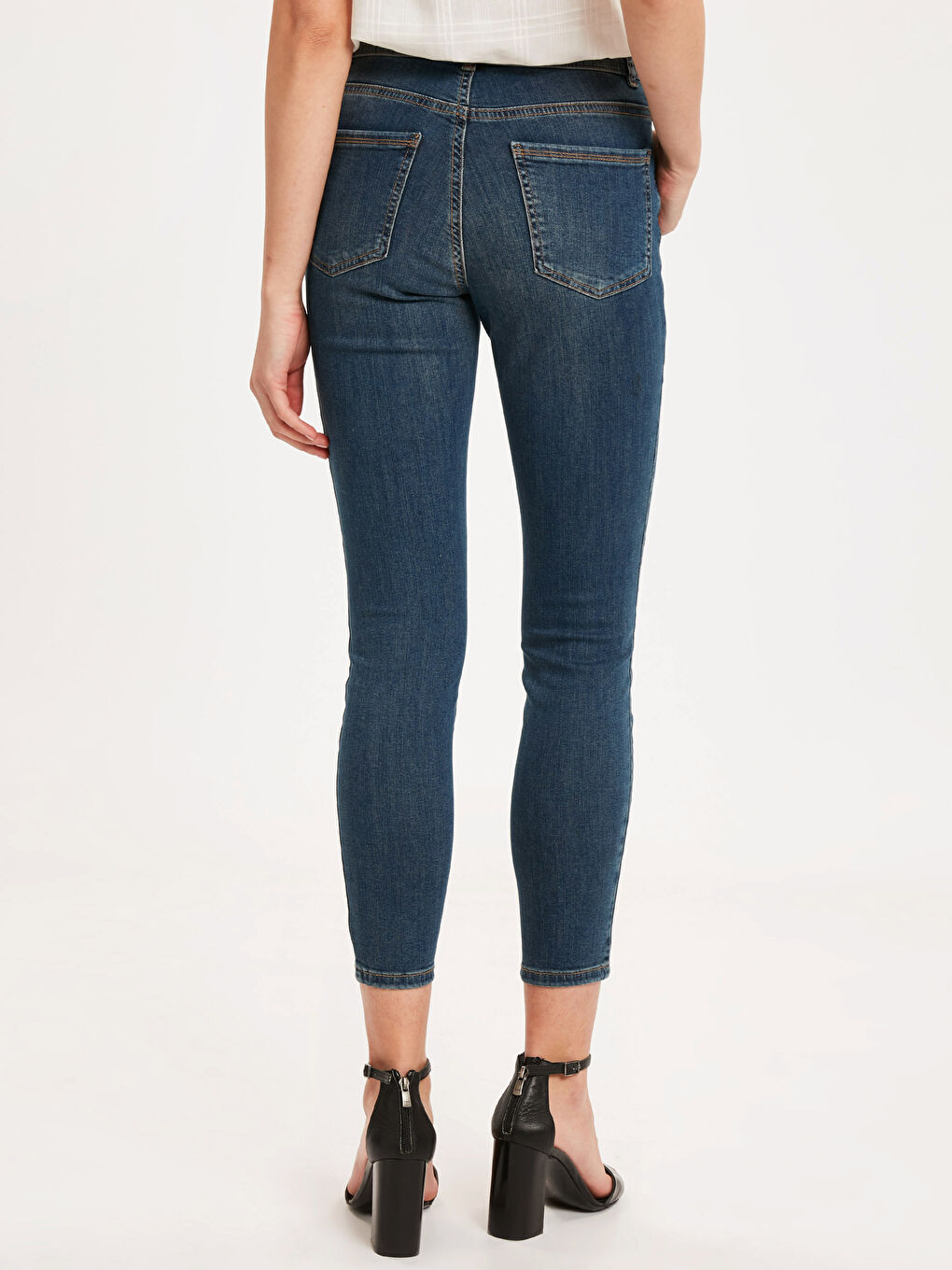 Woman INDIGO Jeans-2