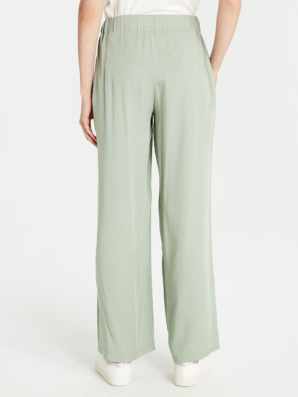Woman GREEN Trousers-3