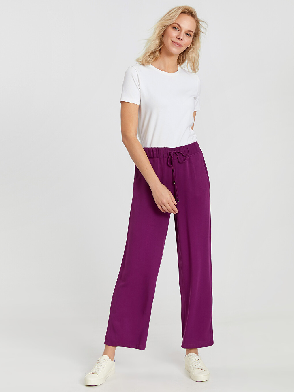 Pantaloni Violet Femeie-1