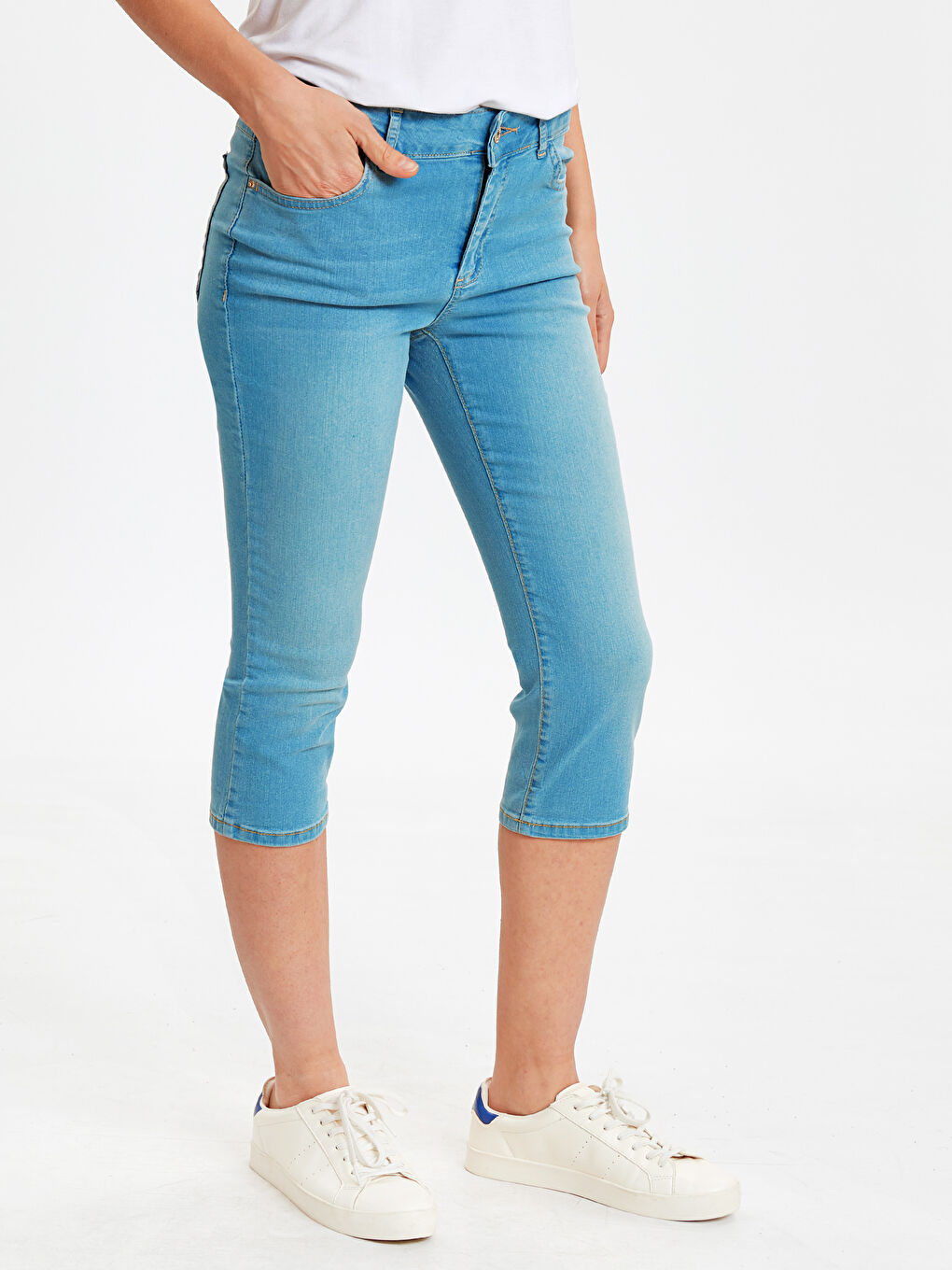 Джинсовые Капри Экстра Облегающего Кроя для Женщин-1