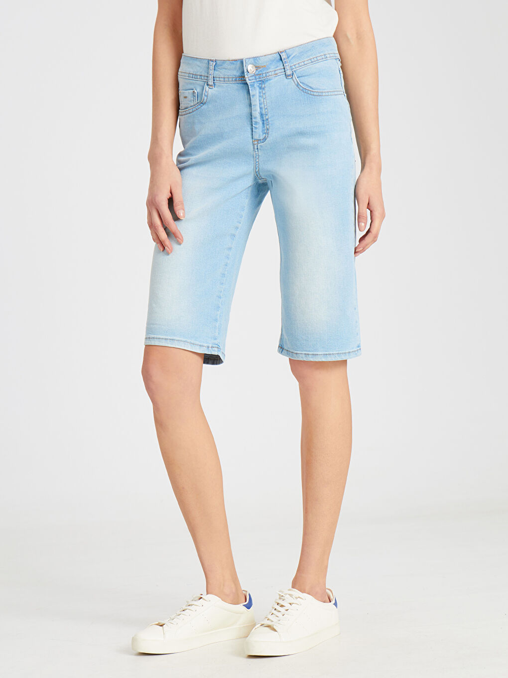 Slim Fit Women's Jeans Bermuda-2