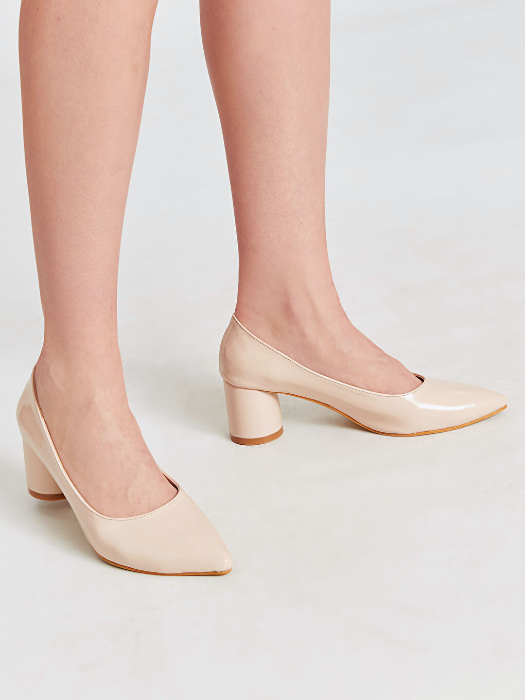 Женщины Бежевый Туфли на высоком каблуке