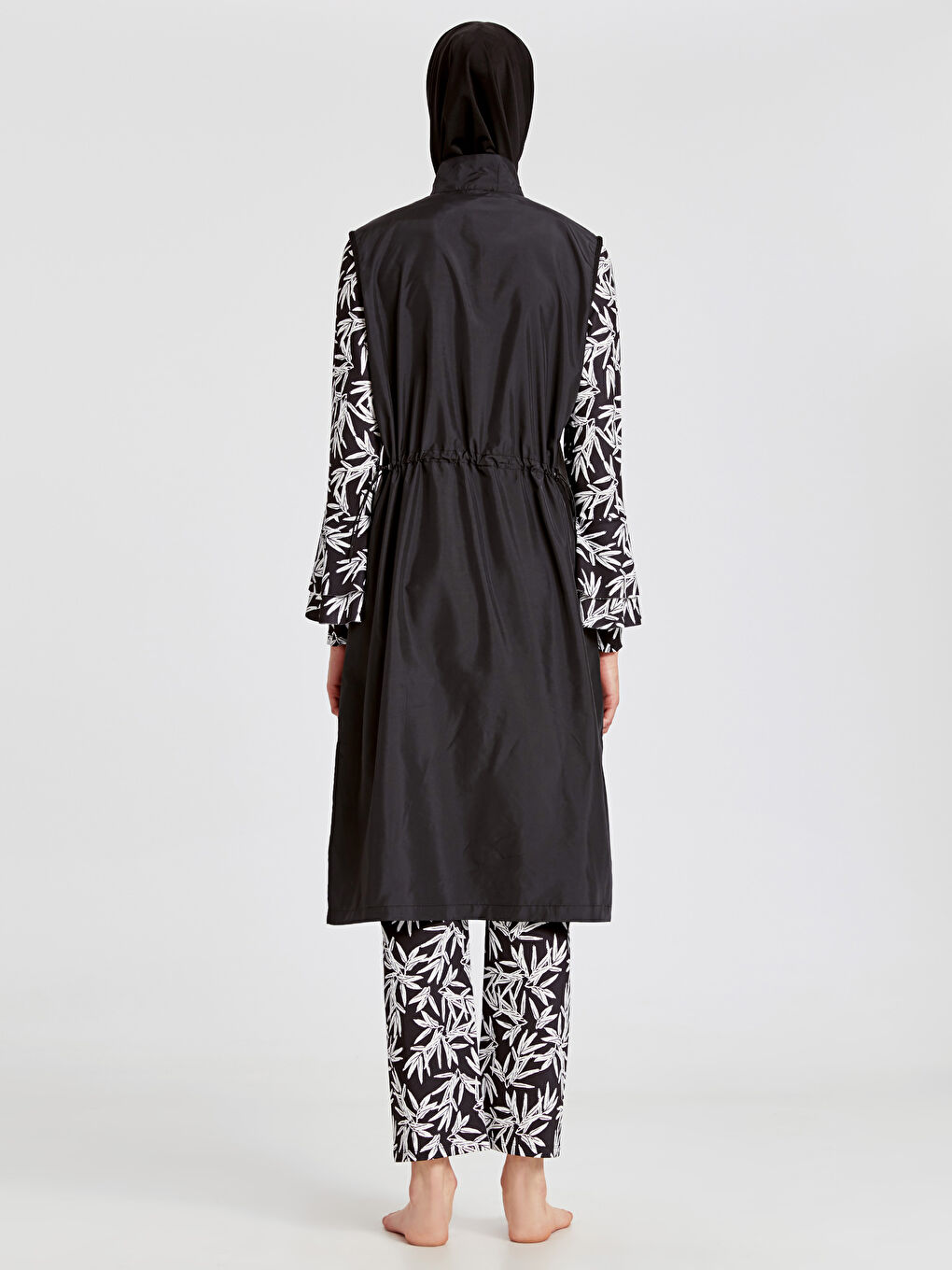 ملابس السباحة المحتشمة-2