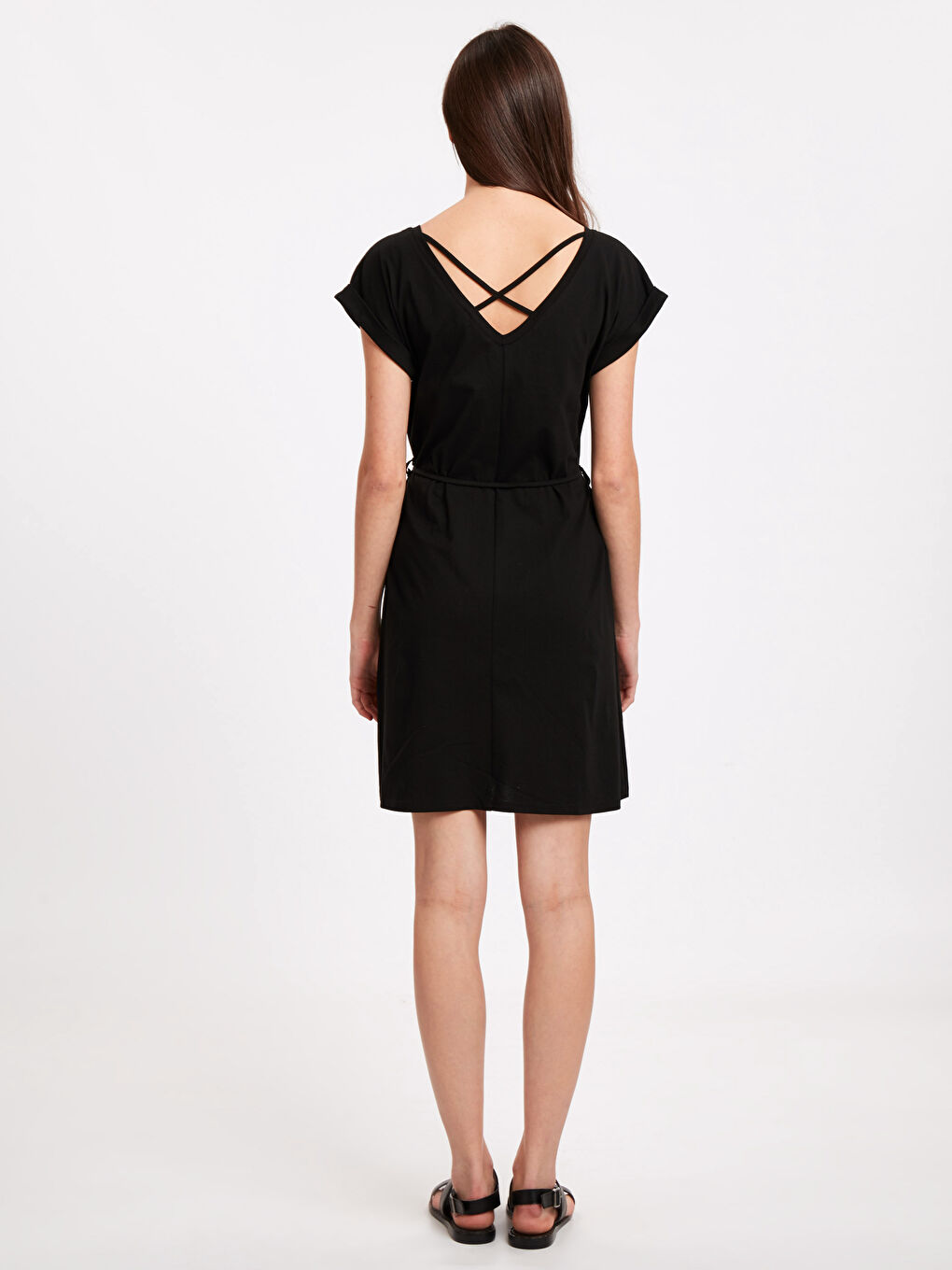 Жінка ЧОРНИЙ Сукня-1