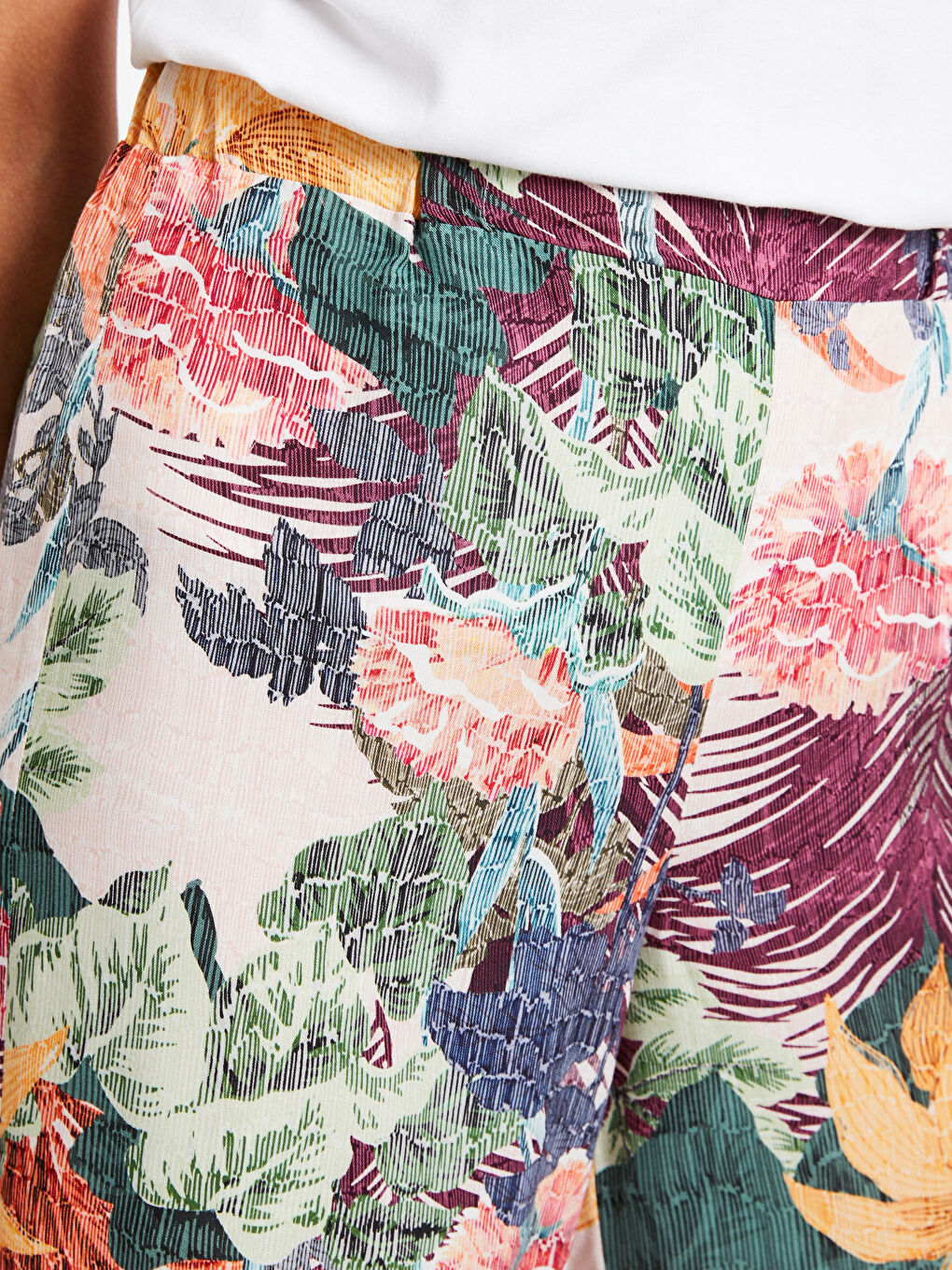 Elastic Waist Figured Palazzo Pants-3