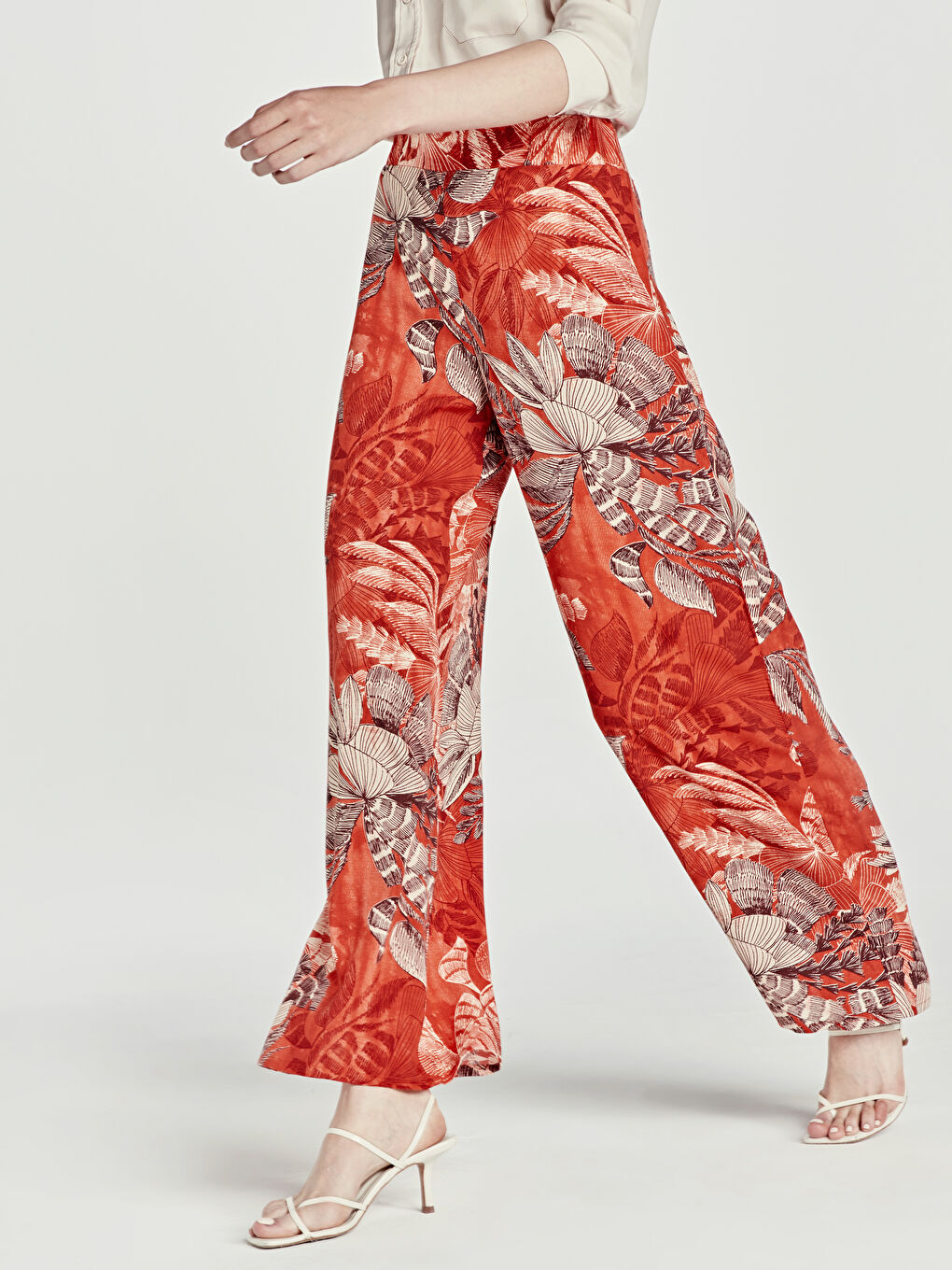 Elastic Waist Figured Palazzo Pants-1