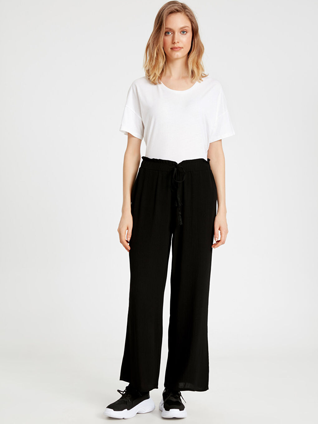 Woman BLACK Trousers-1