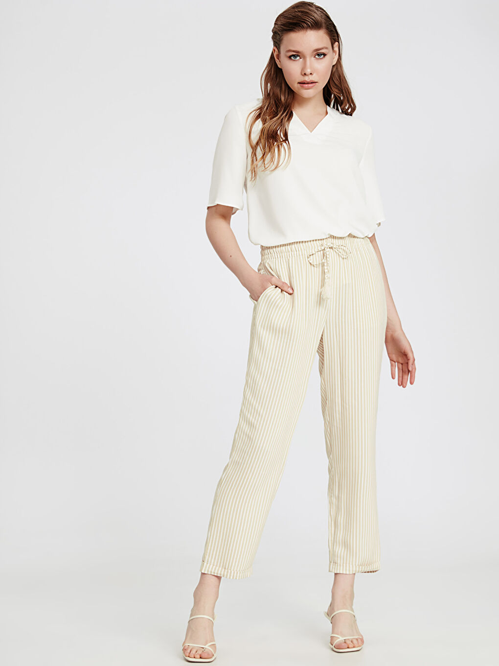 Bej Çizgili Pantolon-1