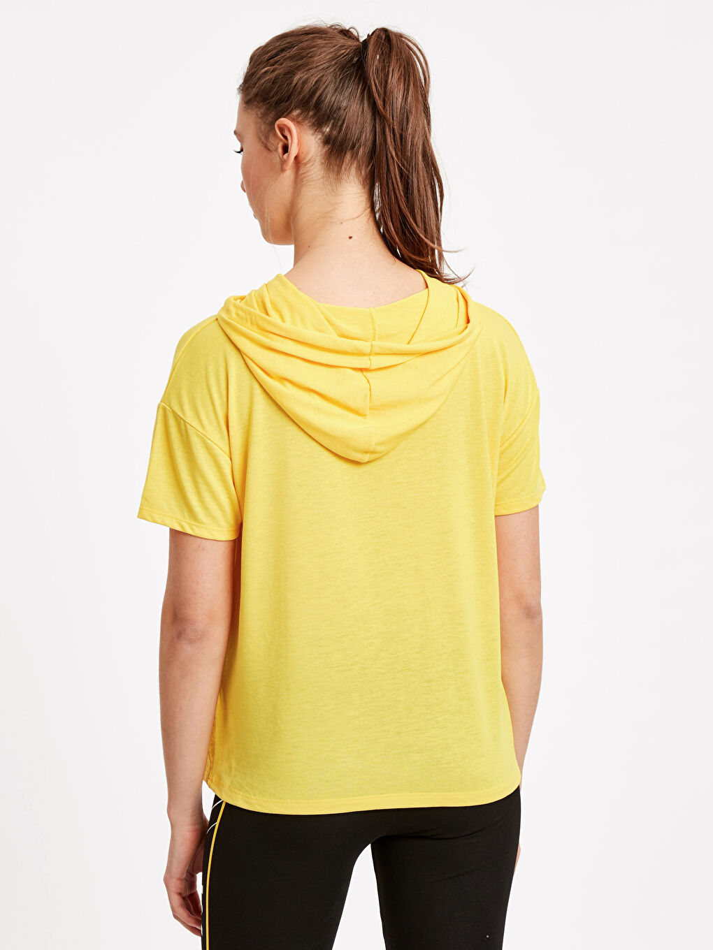 Woman YELLOW Sports T-Shirt-1