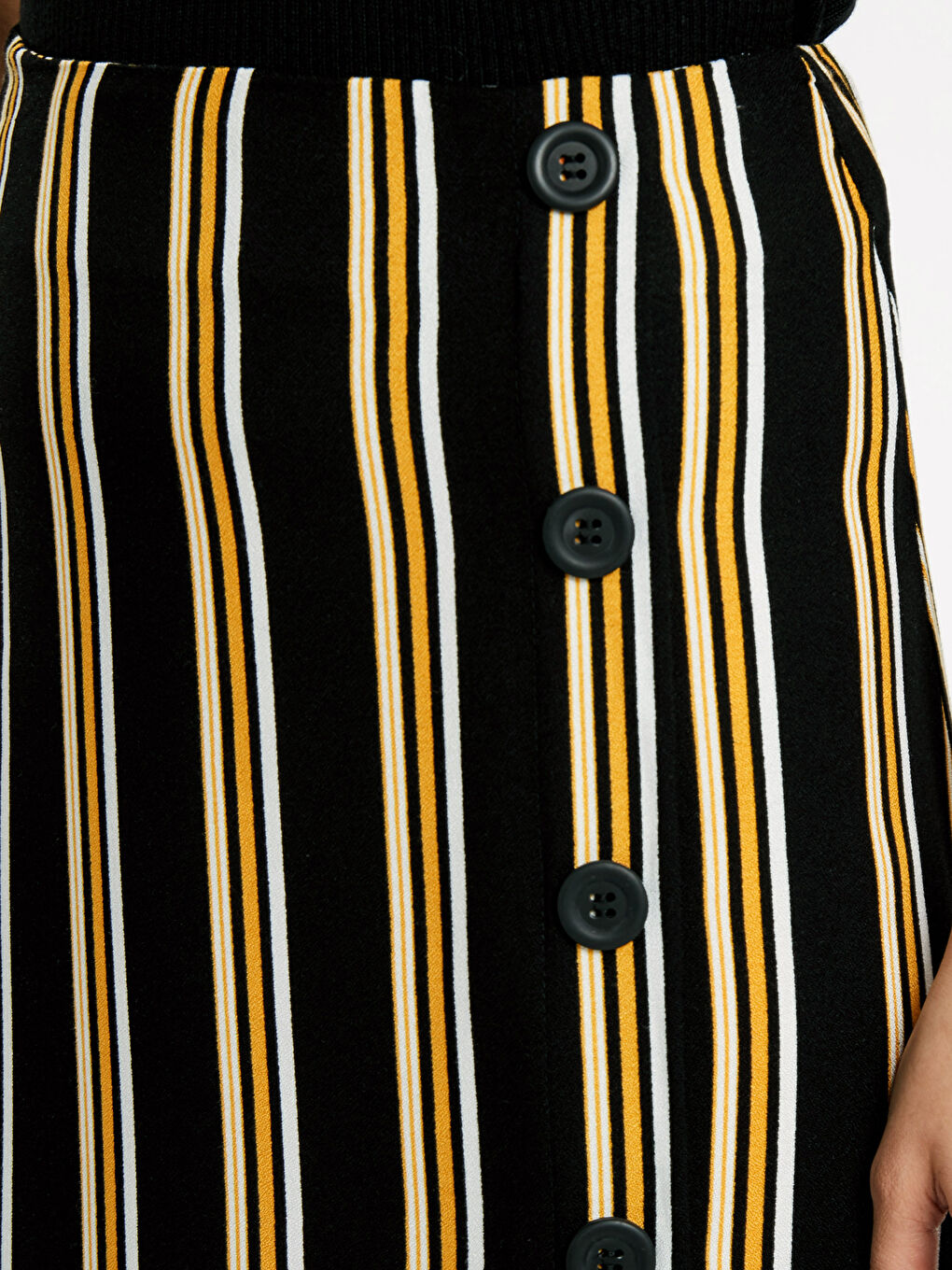 Siyah A Kesim Yandan Düğmeli Çizgili Kadın Etek-3