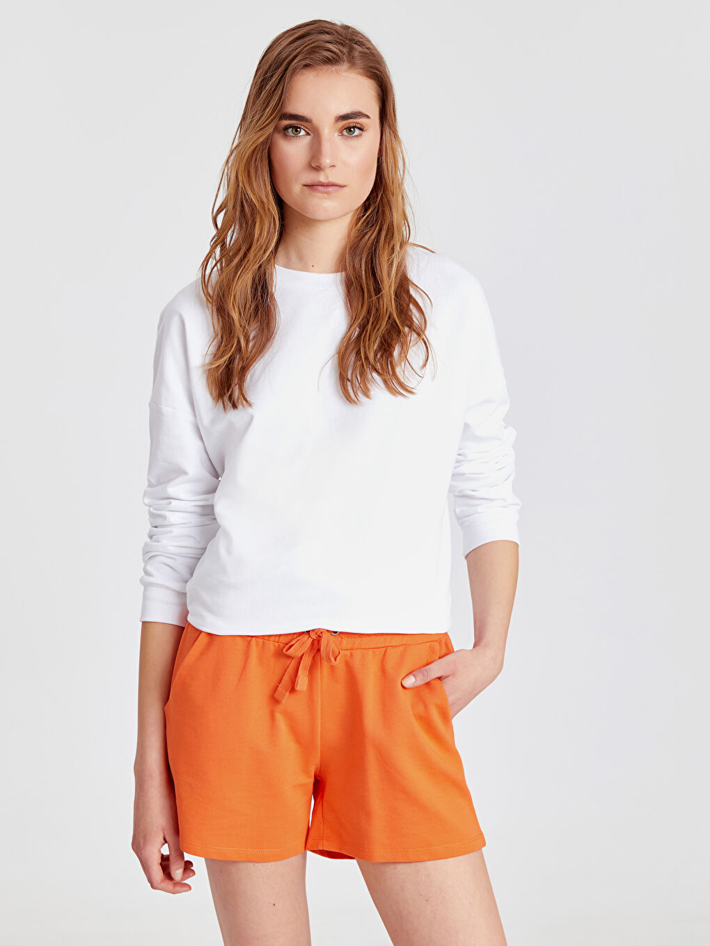 Жінка ОРАНЖЕВИЙ Шорти