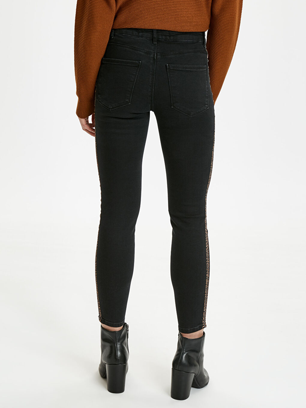 Skinny Fit Women's Jeans-2